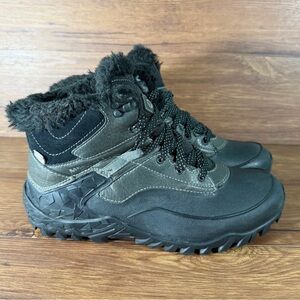 Merrell Aurora 6 Ice Boot‎ Snow Boots Waterproof Women’s Size 8 Shoes Fur